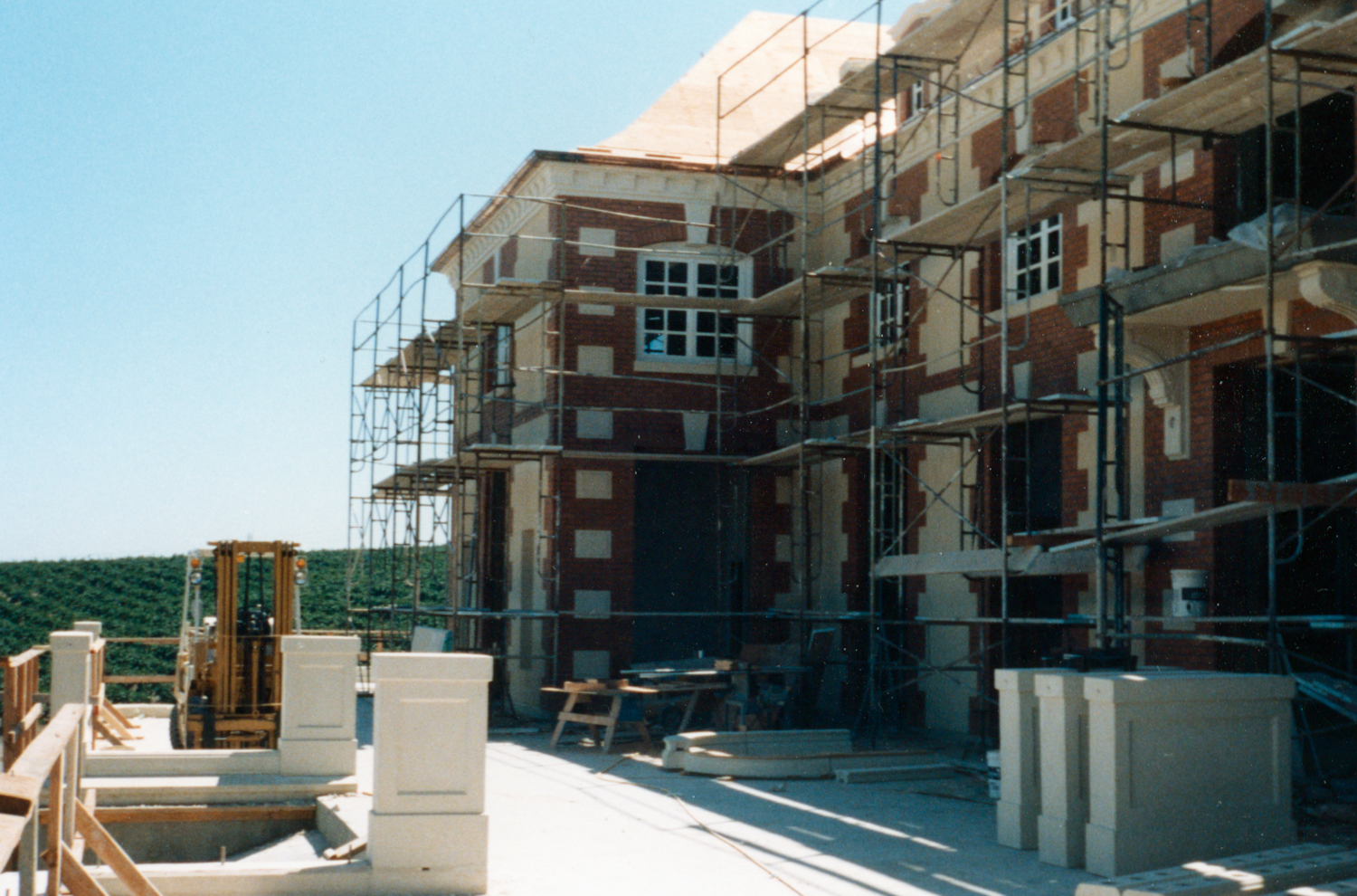 Construction of Chateau